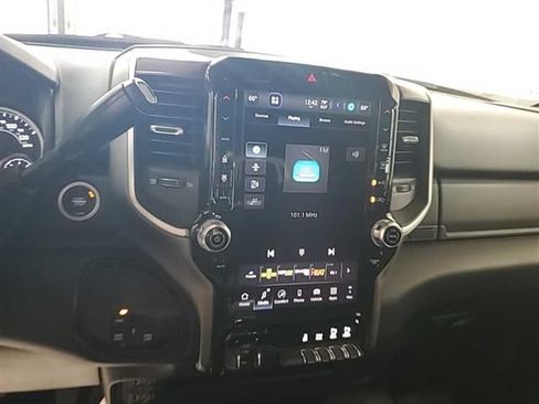 Used 2026 RAM 2500 Big Horn AWD/4WD image 9