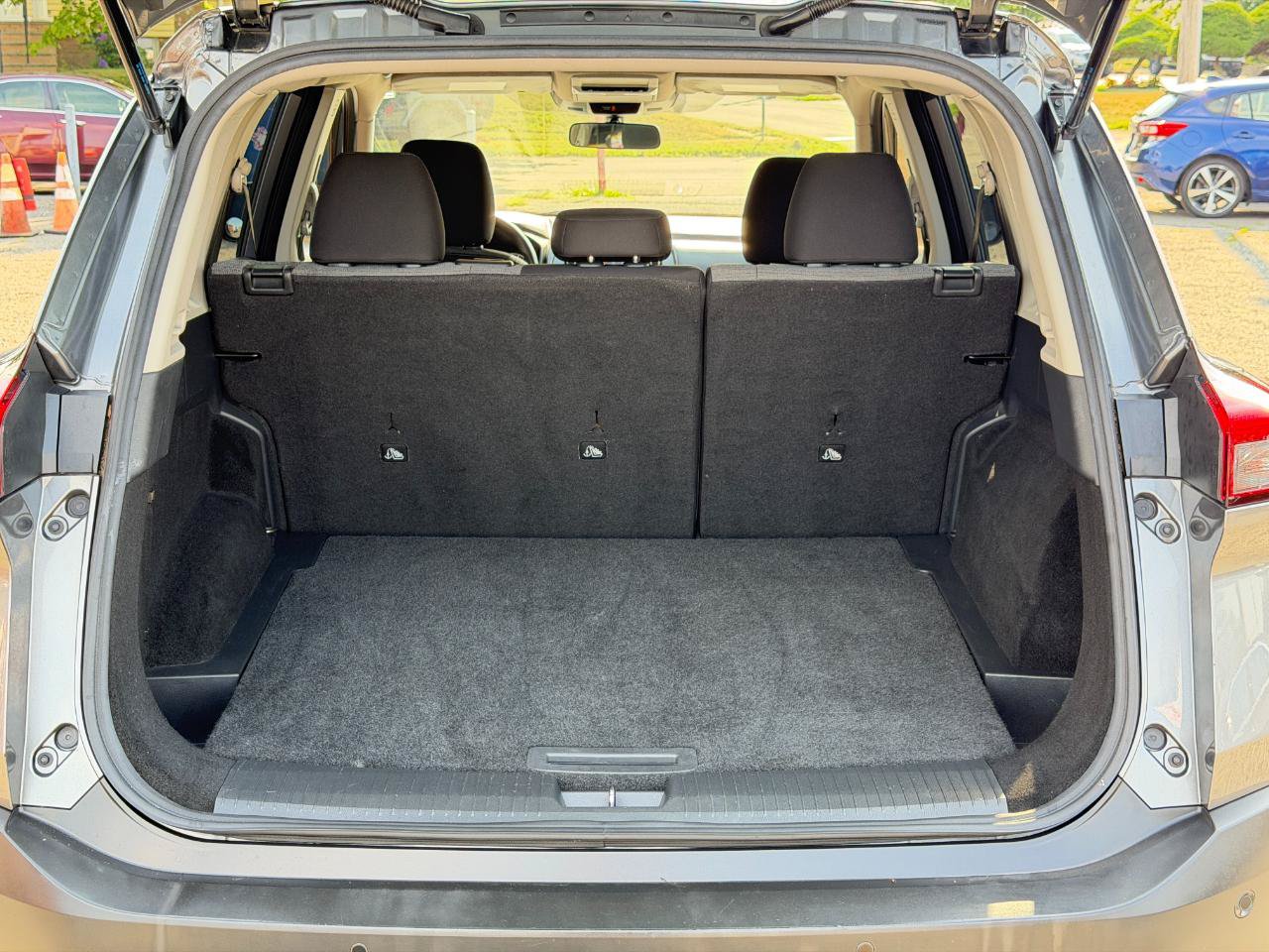 Used 2021 Nissan Rogue S AWD/4WD image 28