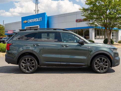 Used 2022 Kia Sorento SX Prestige w/ Rust Color Package AWD/4WD image 8
