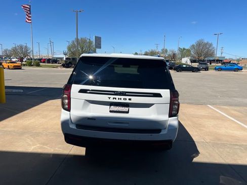 Used 2023 Chevrolet Tahoe Z71 w/ Luxury Package AWD/4WD image 4