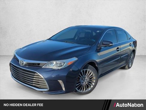 Used 2016 Toyota Avalon Limited FWD image 1