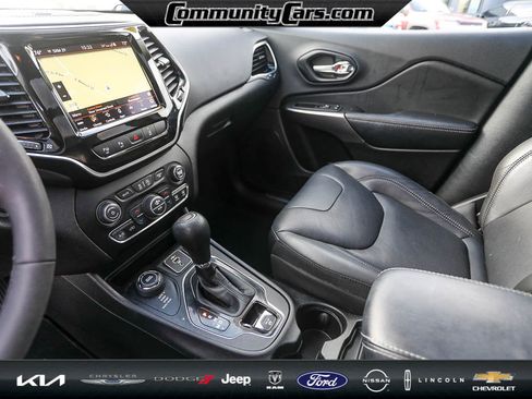 Used 2021 Jeep Cherokee Limited w/ Elite Package image 19