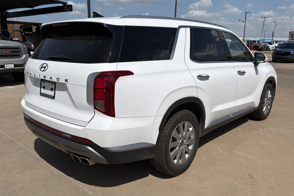 Used 2025 Hyundai Palisade SEL FWD image 5