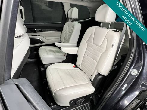 Used 2025 Kia Telluride SX Prestige AWD/4WD image 15