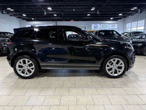 Used 2020 Land Rover Range Rover Evoque R-Dynamic S image 27
