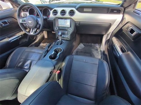 Used 2017 Ford Mustang Premium image 13