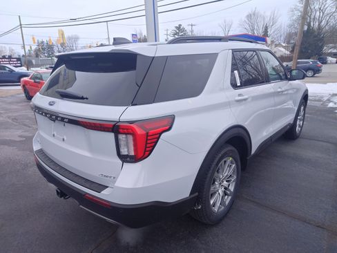 New 2026 Ford Explorer Active w/ Active Comfort Package AWD/4WD image 5