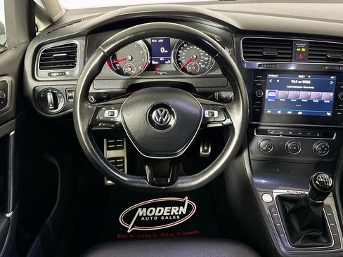 Used 2019 Volkswagen Golf Alltrack S AWD/4WD image 20