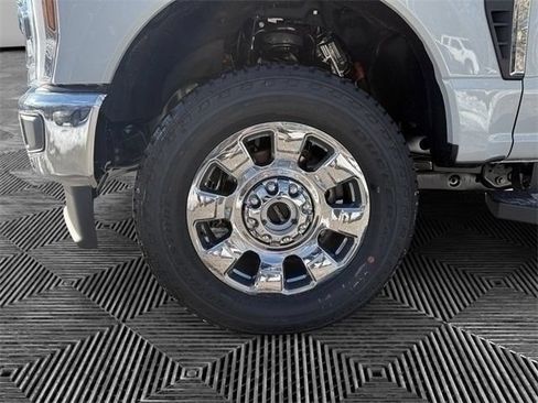 New 2026 Ford F350 Lariat w/ Lariat Premium Package AWD/4WD image 14