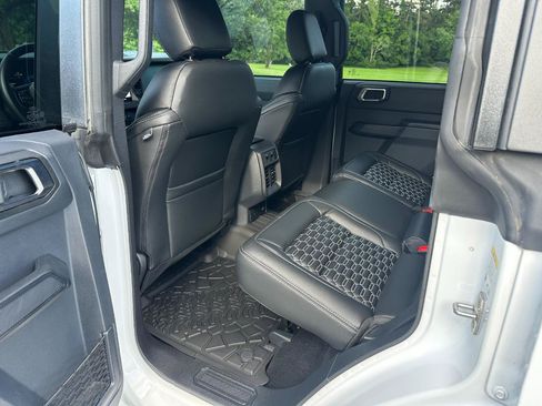 Used 2025 Ford Bronco Big Bend AWD/4WD image 15