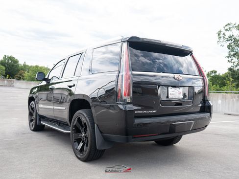 Used 2020 Cadillac Escalade Luxury AWD/4WD image 5