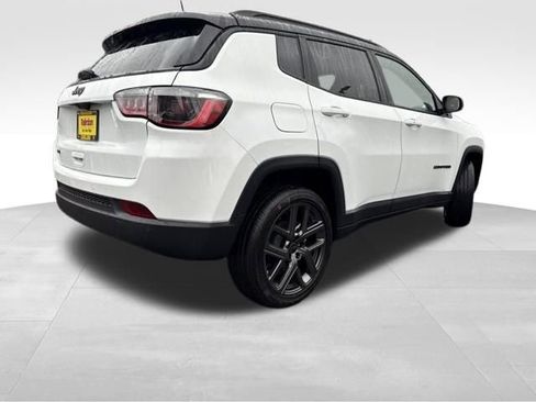 New 2026 Jeep Compass Limited image 7