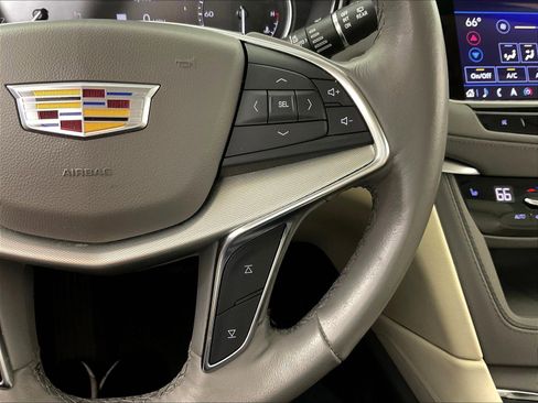 Used 2023 Cadillac XT5 Premium Luxury w/ LPO, Floor Liner Package FWD image 12