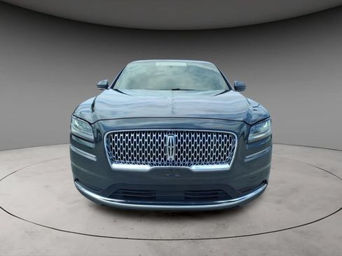 Certified 2023 Lincoln Nautilus Reserve w/ Equipment Group 201A FWD image 3
