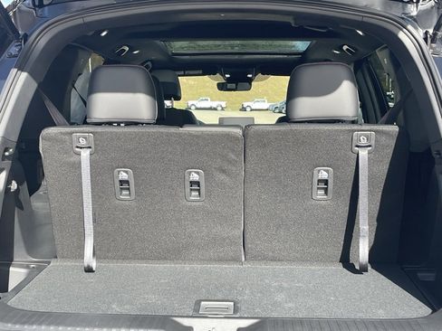 New 2025 Honda Pilot TrailSport image 18