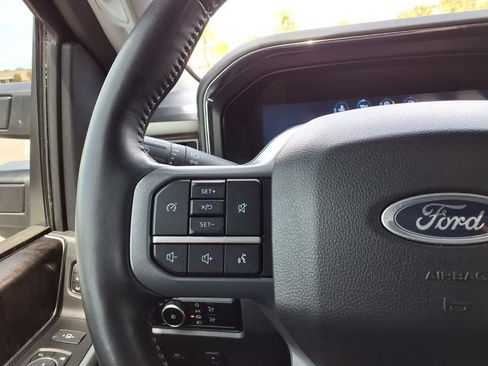 Used 2024 Ford F250 Lariat w/ Black Appearance Package image 38