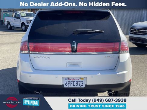 Used 2010 Lincoln MKX 2WD image 5