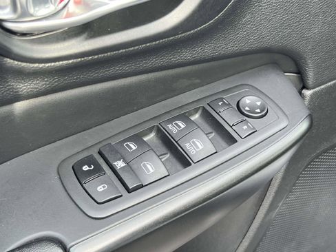 Used 2021 Jeep Cherokee Trailhawk w/ Trailer Tow Group image 30