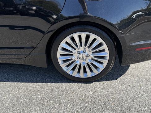 Used 2016 Lincoln MKZ w/ Equipment Group 300A Reserve image 18