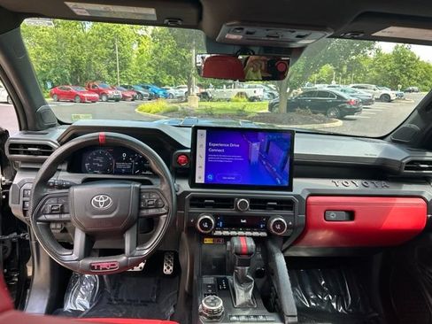 Used 2024 Toyota Tacoma TRD Pro AWD/4WD image 12