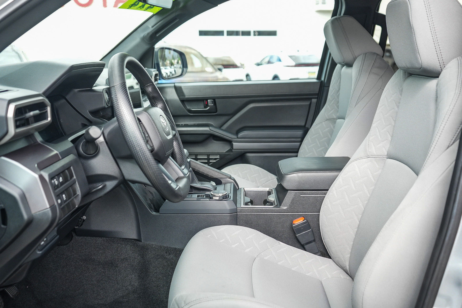 Used 2026 Toyota Tacoma SR5 AWD/4WD image 17