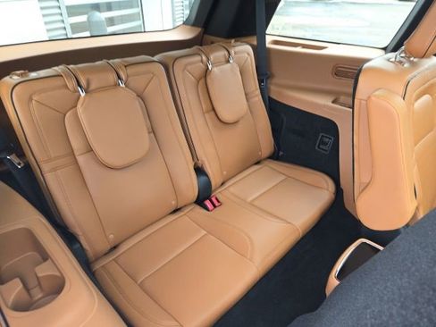 Certified 2023 Lincoln Aviator Black Label w/ Dynamic Handling Package image 30