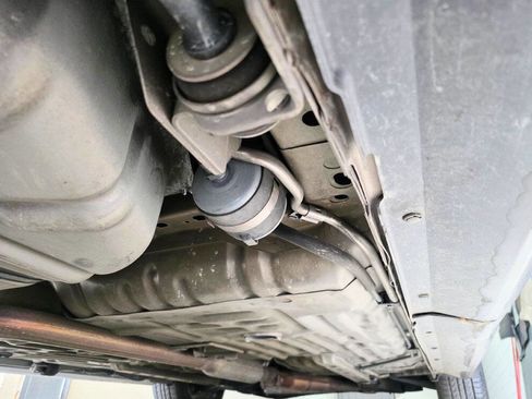 Used 2002 Ford Taurus SEL FWD image 36