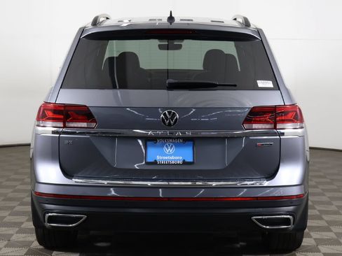 Used 2022 Volkswagen Atlas SE AWD/4WD image 13