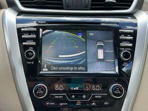 Used 2016 Nissan Murano SL w/ SL Technology Package image 21