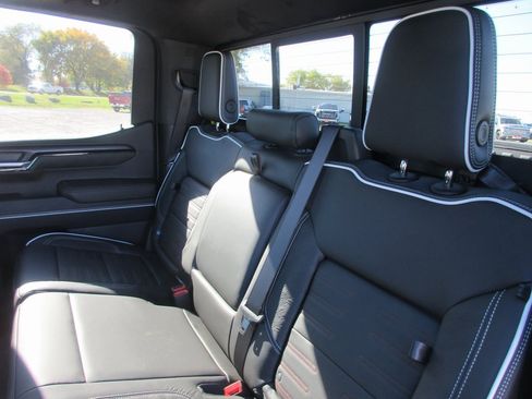 New 2026 GMC Sierra 1500 AT4X w/ AT4X AEV Edition image 15