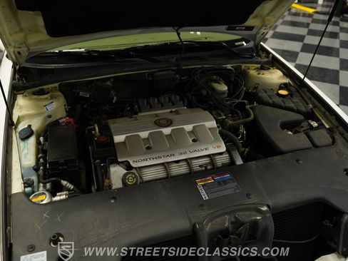 Used 1998 Cadillac Seville STS w/ Heated Seats Pkg image 33