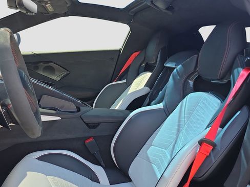 Used 2023 Chevrolet Corvette Stingray Premium Cpe RWD image 7