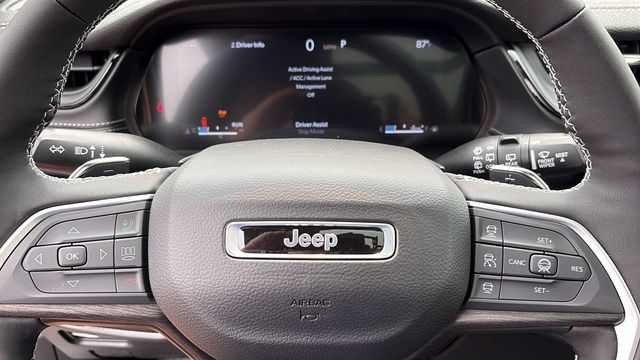 New 2026 Jeep Grand Cherokee L Limited AWD/4WD image 12