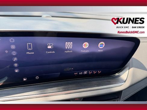 Used 2024 Buick Envision Preferred AWD/4WD image 27