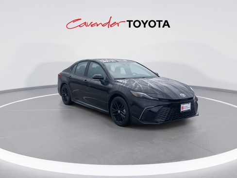 Certified 2026 Toyota Camry SE image 2