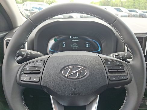 New 2026 Hyundai Venue SEL FWD image 15
