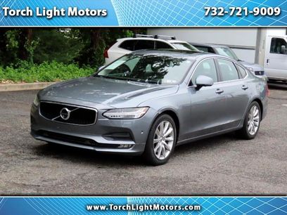 Used 2017 Volvo S90 T6 Momentum w/ Vision Package