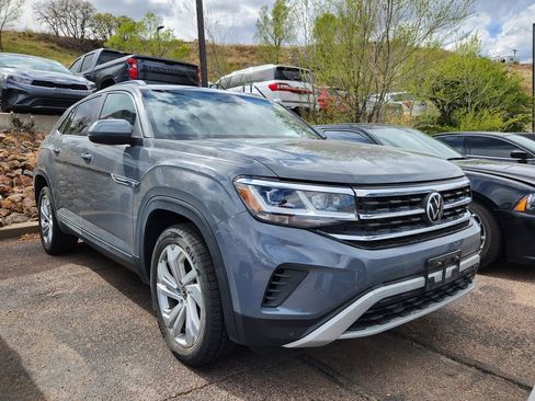 Used 2021 Volkswagen Atlas Cross Sport SEL image 18