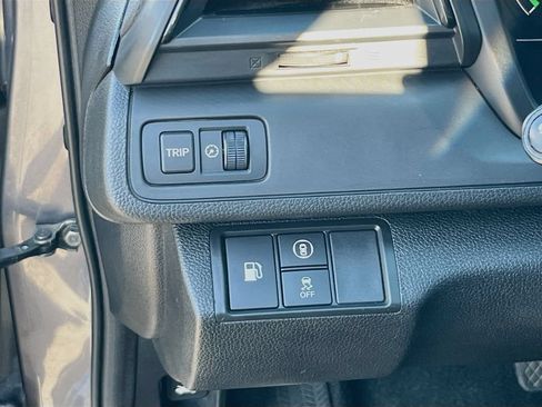 Used 2019 Honda Insight EX image 10