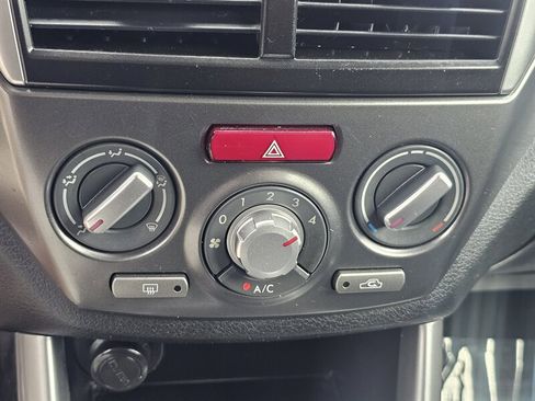 Used 2012 Subaru Forester 2.5X Premium image 22