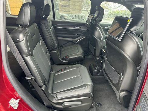 New 2024 Jeep Grand Cherokee L Overland w/ Advanced Protech Group III image 13