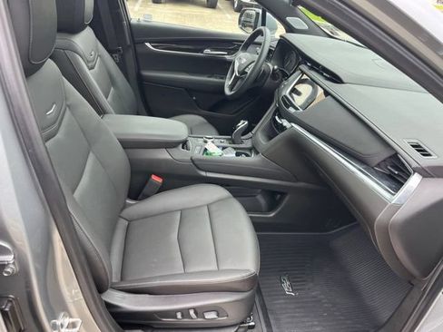 Used 2026 Cadillac XT5 Premium Luxury w/ Driver Assist Package FWD image 40