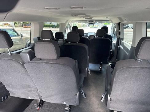 Used 2023 Ford Transit 350 XLT RWD image 18