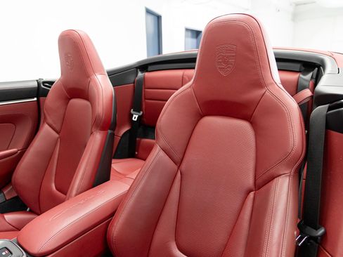 Used 2023 Porsche 911 Carrera S RWD image 34