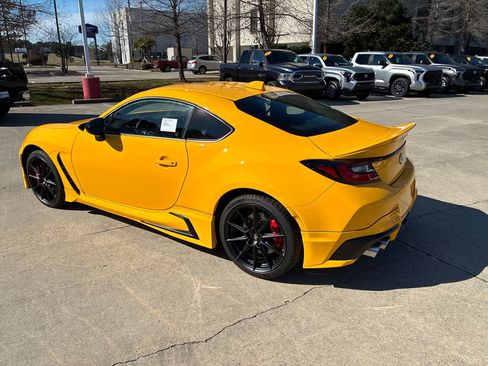 New 2026 Toyota GR86 YUZU Limited image 3