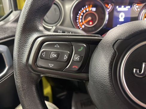 Used 2022 Jeep Wrangler Unlimited Sport image 27