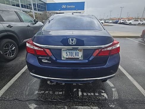 Used 2016 Honda Accord EX-L image 6