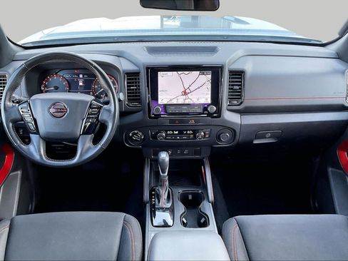 Used 2023 Nissan Frontier PRO-4X w/ Technology Package AWD/4WD image 13