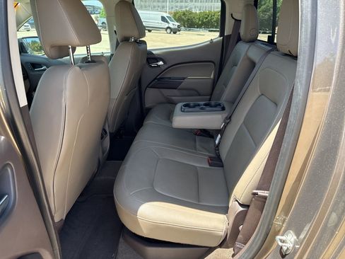 Used 2016 GMC Canyon SLT w/ Driver Alert Package RWD image 14