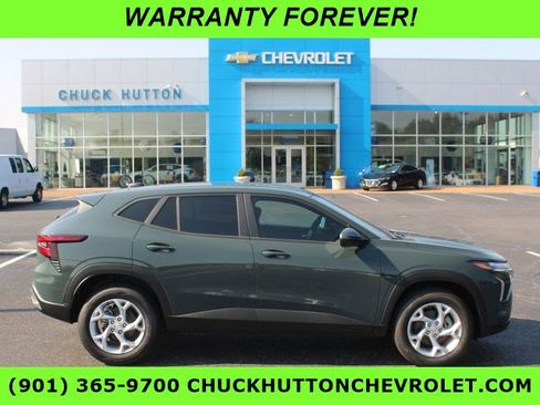 New 2026 Chevrolet Trax LS image 1
